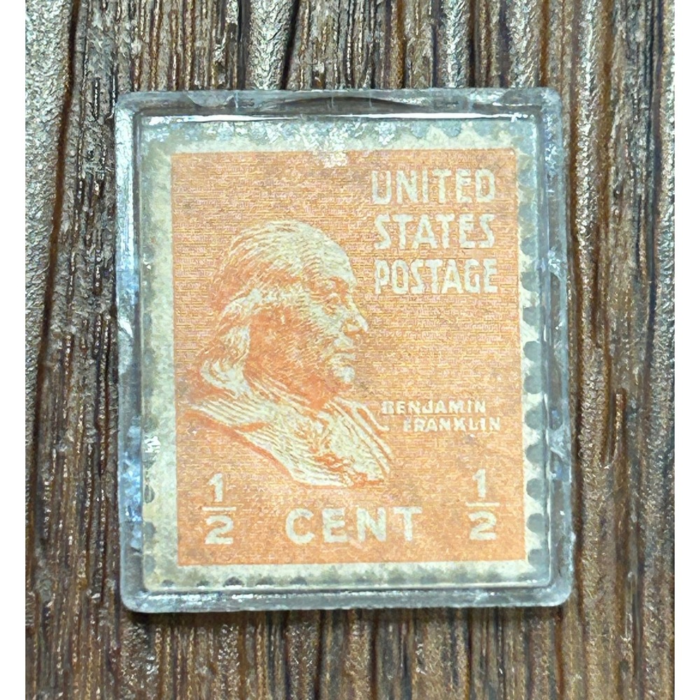 Vintage 1/2 Cent Postage‎ Stamp Featuring Benjamin Franklin 1938 - Picture 6 of 6